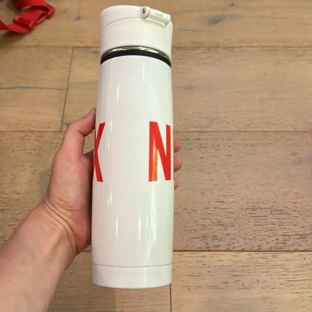 Netflix brand new water bottle never used - Picture 3 of 5